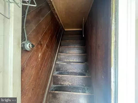 Entry Way - 229 E Main St, Romney, WV 26757 photo 5 of 6