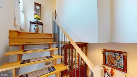 Entry Way - 123 Rebeccas Ln, Old Fields, WV 26845 photo 7 of 16