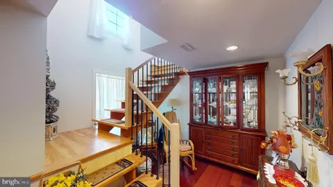 Entry Way - 123 Rebeccas Ln, Old Fields, WV 26845 photo 4 of 16