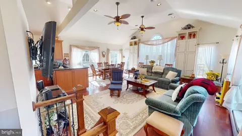 Living - 123 Rebeccas Ln, Old Fields, WV 26845 photo 2 of 8