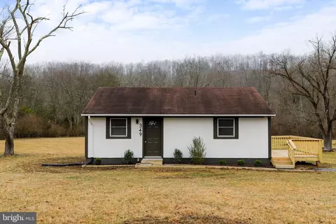 349 Starbright, Augusta, WV 26704