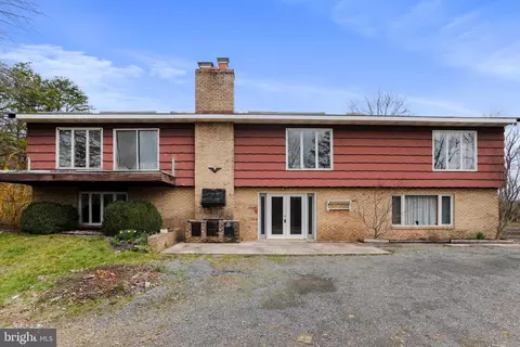 139 Alder Ln, Springfield, WV 26763