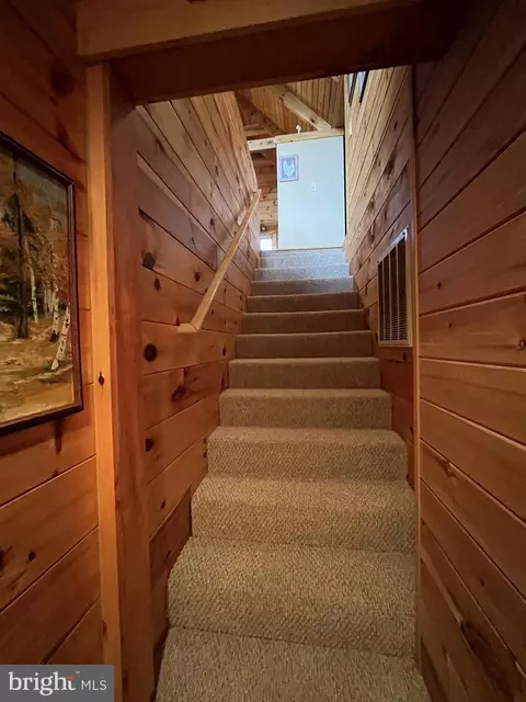Entry Way - 112 Sea Biscuit Dr, Points, WV 25437 photo 2 of 3