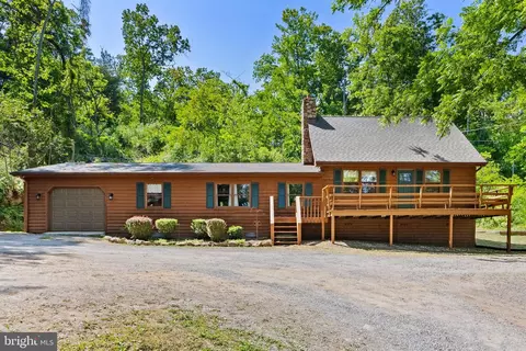 77 Marys Ln, Capon Bridge, WV 26711