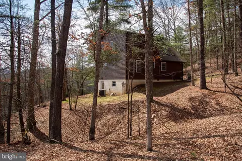 Exterior - 215 Pond View Ln, Points, WV 25437 photo 14 of 15