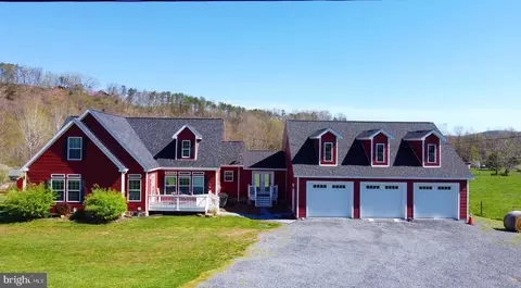 1261 Rushing River Rd, Augusta, WV 26704