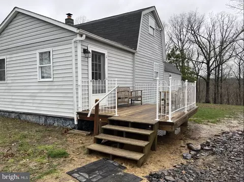 168 Belle Hollow Estates Rd, Augusta, WV 26704