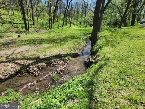 View/Area - 279 Camp Cliffside Rd, Springfield, WV 26763 photo 5 of 17