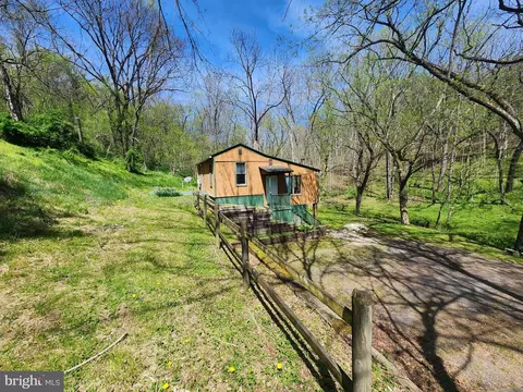 Exterior - 279 Camp Cliffside Rd, Springfield, WV 26763 photo 6 of 19