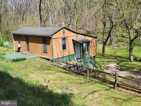 Exterior - 279 Camp Cliffside Rd, Springfield, WV 26763 photo 9 of 19