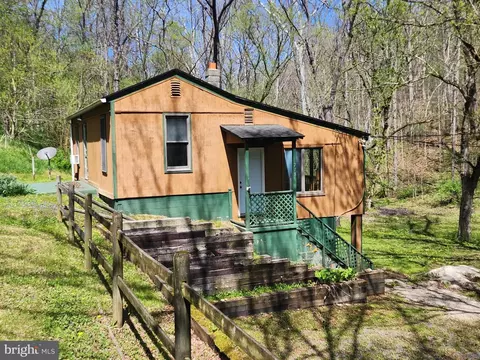 Exterior - 279 Camp Cliffside Rd, Springfield, WV 26763 photo 7 of 19