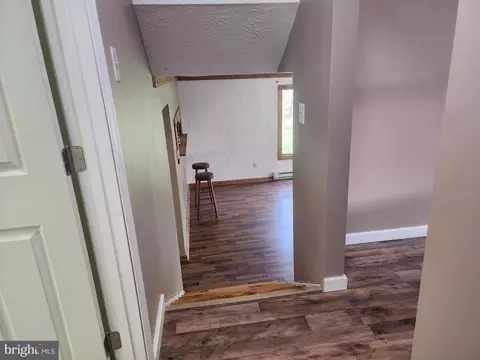 Entry Way - 279 Camp Cliffside Rd, Springfield, WV 26763 photo 4 of 4