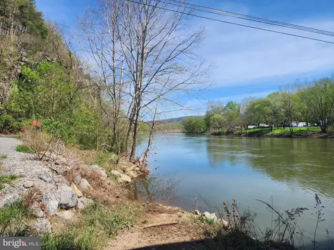 View/Area - 279 Camp Cliffside Rd, Springfield, WV 26763 photo 11 of 17