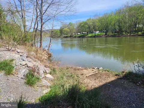 View/Area - 279 Camp Cliffside Rd, Springfield, WV 26763 photo 8 of 17