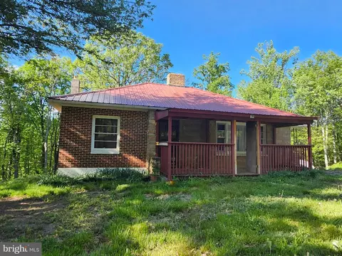 7750 Northwestern Pk, Augusta, WV 26704