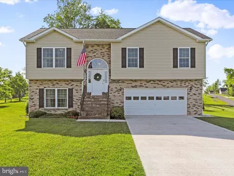 397 Harvest Dr, Romney, WV 26757