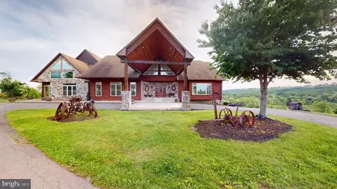 2810 Don Mccauley Rd, Romney, WV 26757