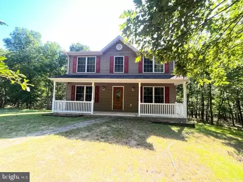 110 Aiken Dr, Springfield, WV 26763