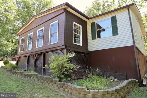 302 Empire Dr, High View, WV 26808