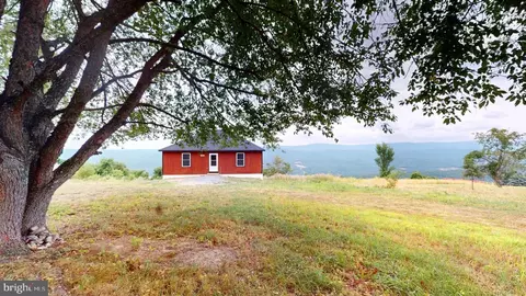 250 Skyview Dr, Romney, WV 26757