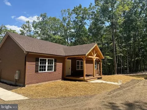 519 Frank Haines Rd, Slanesville, WV 25444