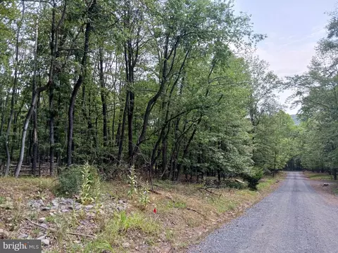 lot11 Pendragon Ct, Paw Paw, WV 25434