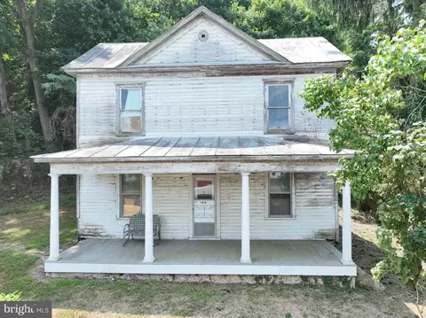 100 W Marathon Pl, Romney, WV 26757 photo 2