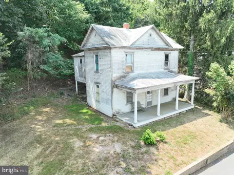 100 W Marathon Pl, Romney, WV 26757 photo 3