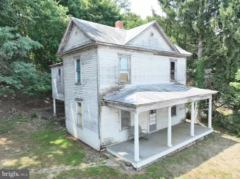 100 W Marathon Pl, Romney, WV 26757 photo 4