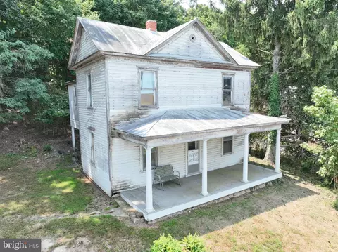 100 W Marathon Pl, Romney, WV 26757 photo 5