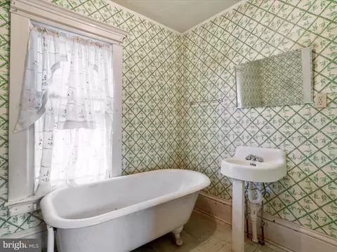2 W Marathon Pl, Romney, WV 26757 photo 23