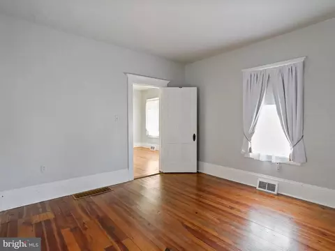 2 W Marathon Pl, Romney, WV 26757 photo 3