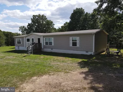 439 Sherman Dr, Augusta, WV 26704 photo 7