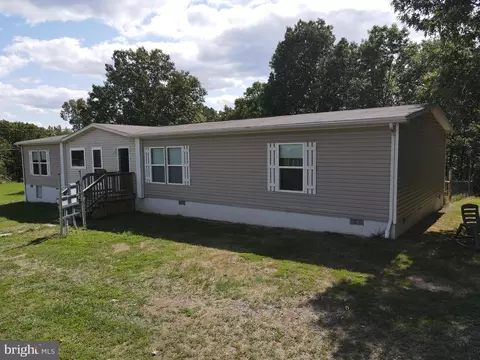 439 Sherman Dr, Augusta, WV 26704 photo 10