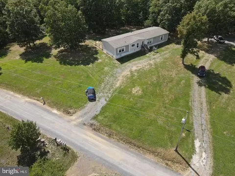 439 Sherman Dr, Augusta, WV 26704 photo 17