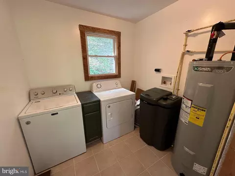 638 Bunker Ln, Springfield, WV 26763 photo 18