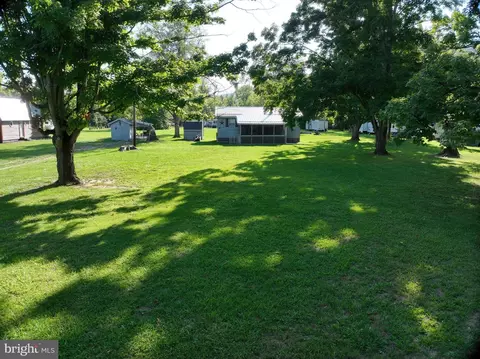 246 Beach Dr, Springfield, WV 26763 photo 19