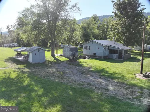 246 Beach Dr, Springfield, WV 26763 photo 22