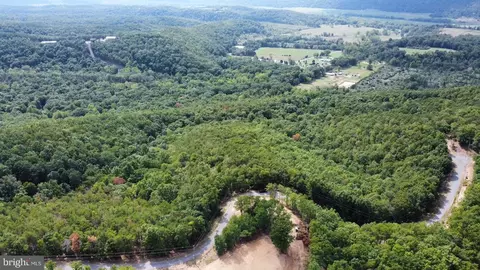 32 Thistle Ridge Rd, Romney, WV 26757