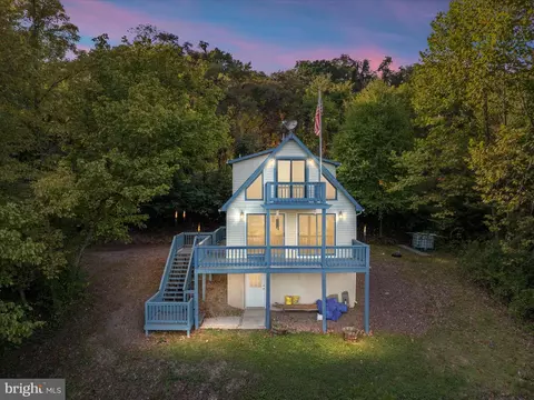2082 High Apple Mountain Rd, Romney, WV 26757