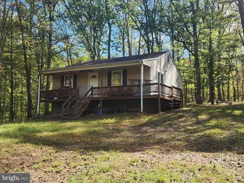 2247 Bethel Rd, Paw Paw, WV 25434