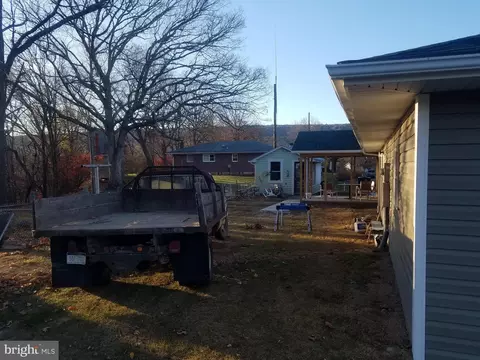 545 3rd St, Romney, WV 26757 photo 3