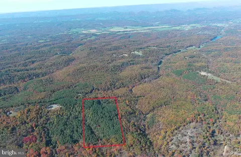 3 Bluffs On The Potomac, Springfield, WV 26763