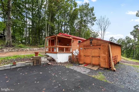 375 Crestview Mountain Rd, Augusta, WV 26704 photo 2