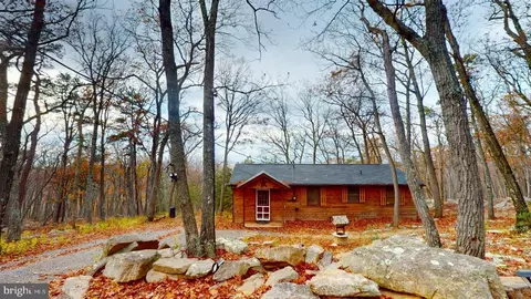 222 Red Fern Ln, Augusta, WV 26704