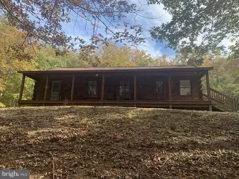 Exterior - 1035 Raven Rocks Rd, Springfield, WV 26763 photo 2 of 4
