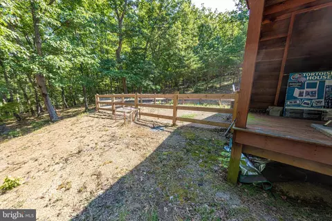 Exterior - 1035 Raven Rocks Rd, Springfield, WV 26763 photo 3 of 4