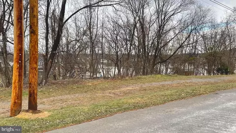 Wirgman Avenue, Romney, WV 26757
