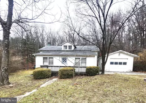 12231 Northwestern Pike, Augusta, WV 26704