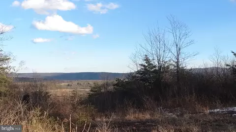 Bloomery Pike, Augusta, WV 26704